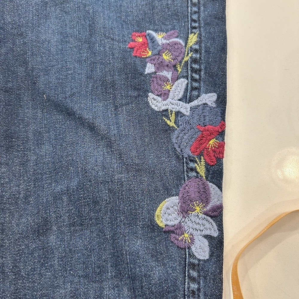 J Jill Women Slim Ankle  Jeans Denim High Rise Stretch Size 6P Floral Embroidery - Picture 6 of 9